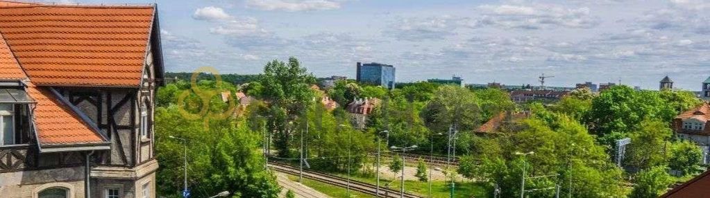 Mieszkanie z piwnicą i lokalem użytkowym w centrum