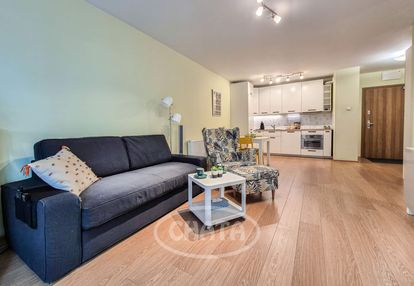 Komfortowe m. z balonem i miejscem post. na kępie