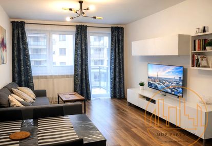 Z balkonem, os. zamknięte, parking i siłownia