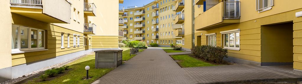 Przestronne mieszkanie | dwie sypialnie | balkon | garaż