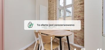 2 pokoje, 30m2 z balkonem i piwnicą - huby