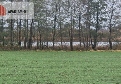 Działka nad jeziorem z warunkami zabudowy