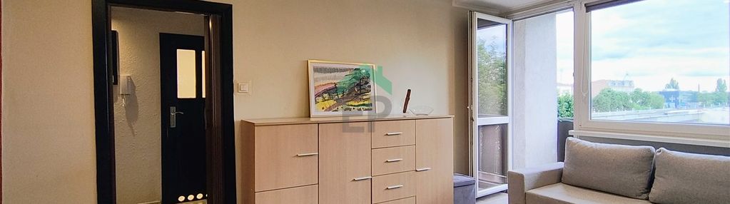 Cisza w ścisłym centrum ul. lelewela częstochowa.