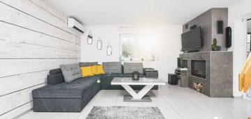 Wyjątkowa nieruchomość z basenem | lubaszowa