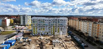 2 pokoje na i piętrze