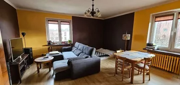 Ciekawe mieszkanie w super lokalizacji - 53m²