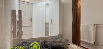 5-pokojowe mieszkanie w centrum...