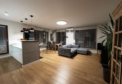 Penthouse ponad 100m2 i taras 65m2 mokotów