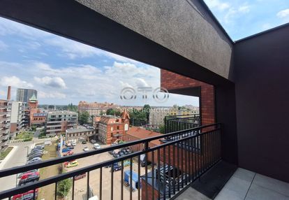 3 pokoje/100 m2 apartament w centrum/2 balkony