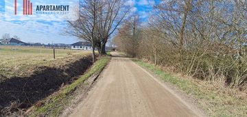 Działka budowlana 1317 m² w międzylesiu – media!!