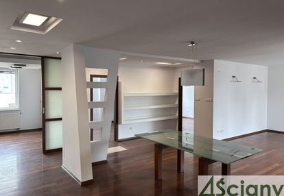 Komfortowy 4-pokojowy apartament na woli