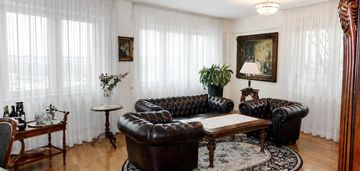 4-pokojowe mieszkanie na mokotowie