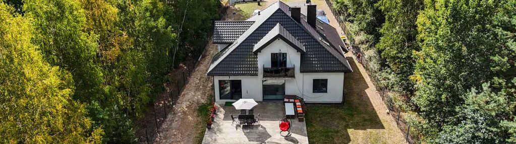 Energooszczędny dom z nowoczesną przestrzenią