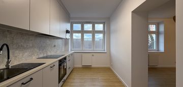 Mieszkanie 74,41m2 - z czynszem około 300 zł/winda