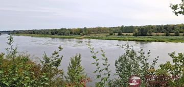 Piękna działka budowlana z linią brzegową narwii