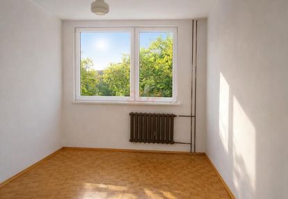 Słoneczne 3 pokojowe / oddzielna kuchnia / duży balkon / do remontu