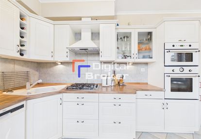 10 pokoi|bliźniak|3 balkony|ogród|garaż