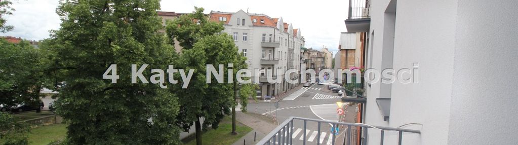 Mieszkanie centrum ii piętro pl. 23 stycznia