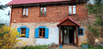Dom w stylu hiszpańskim w górach sowich