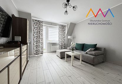 Dwa pokoje z wyposażeniem przy łynostradzie