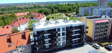 Apartament z 2 tarasami w spokojnej okolicy