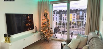 Nowocześnie wykończone | msc postojowe | balkon