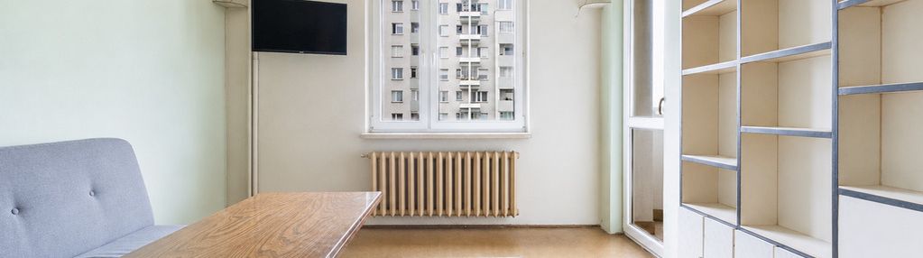 Metro służew-balkon-piwnica-widok na zieleń