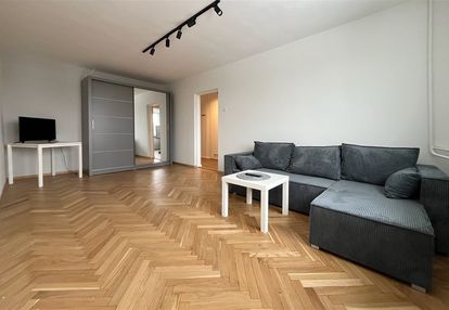 Duża kuchnia - wnęka, parking, woda w cenie !