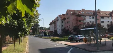 1p,2pok,47.7,duży balkon/ostatni blok przy lesie:)