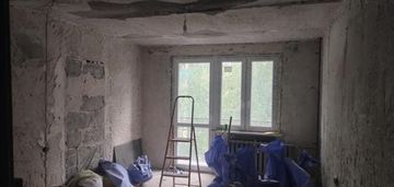 Za oknem zieleń. zaaranżuj po swojemu.