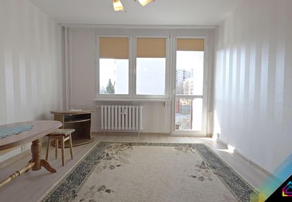 Przestronne 3 pokojowe mieszkanie z balkonem obok lasu