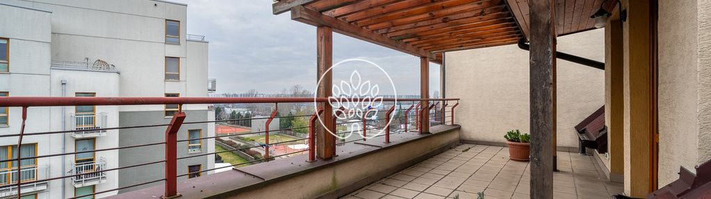 Ostatnie piętro / duży taras / dwa poziomy