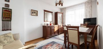 3 pokojowe mieszkanie do remontu w sercu wrzeszcza