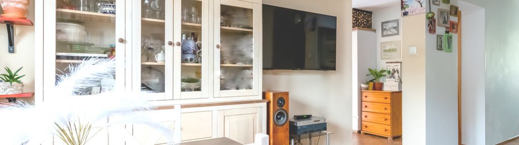 *trzy pokoje*ul.ciepła*2 piętro* balkon*parking