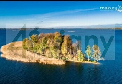 Działka nad jeziorem