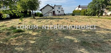 Działka budowlana ul. traugutta 1087m2