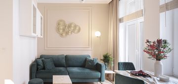 Piękne mieszkanie z balkonem, odnowiona kamienica