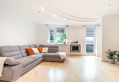 Słoneczne, zadbane 2-pokojowe, miejsce parkingowe