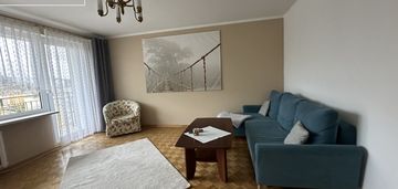 Jasne 3-pokojowe mieszkanie w chyloni