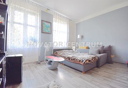 2 pokoje, 1 piętro, szwederowo