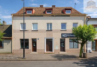 Kamienica w rynku | lokale + mieszkania