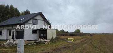 Ładna, kształtna działka z warunkami