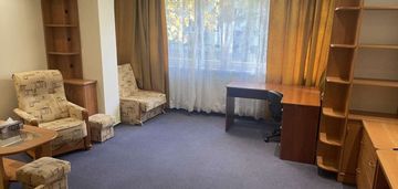 | zabudowana loggia | piwnica | oddzielna kuchnia|