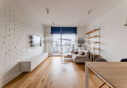 2 pokoje, balkon, garaż, żoliborz artystyczny