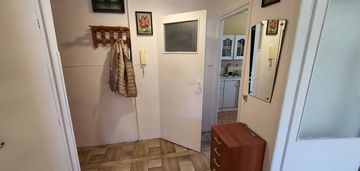 1 pułku szwoleżerów , w bloku, 2 pokoje, 2 piętro,