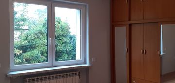 Domek 44m2 po remoncie + podwórko 300m2 karczew
