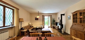 Modernistyczny dom z lat 80-tych magdalenka