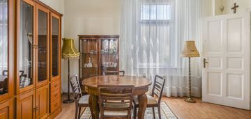 Duże mieszkanie w topowej lokalizacji