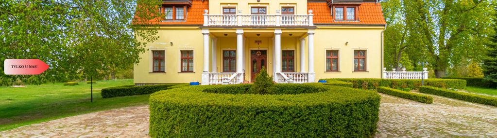 Piękny dwór z parkiem i stawem – 3,34 ha