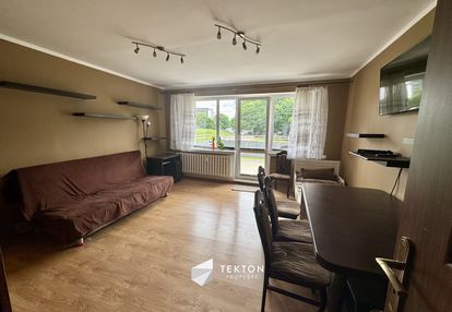 2-pokojowe mieszkanie na parterze z dużym balkonem